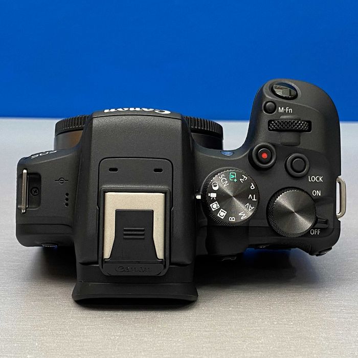 Canon EOS R10 (Corpo) - 24.2MP