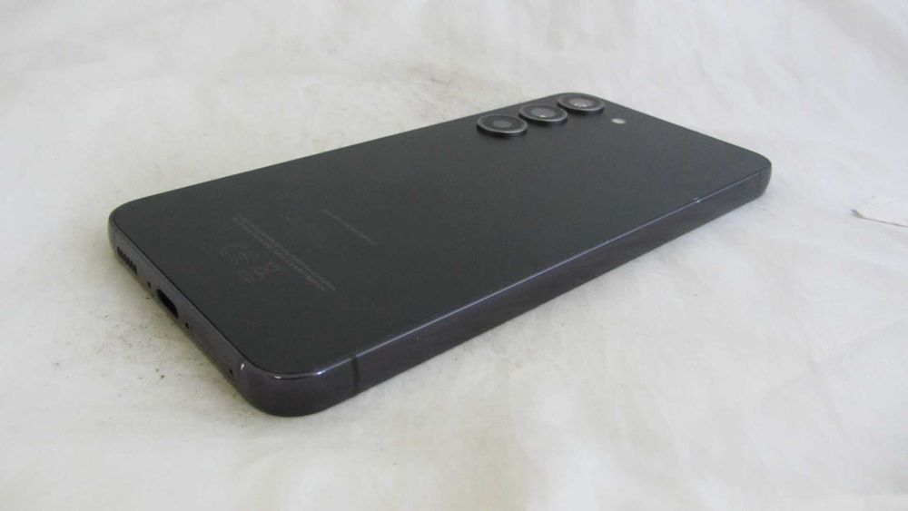 Samsung Galaxy S23 (SM-S911B/DS) 8/128GB Black Live Demo Unit