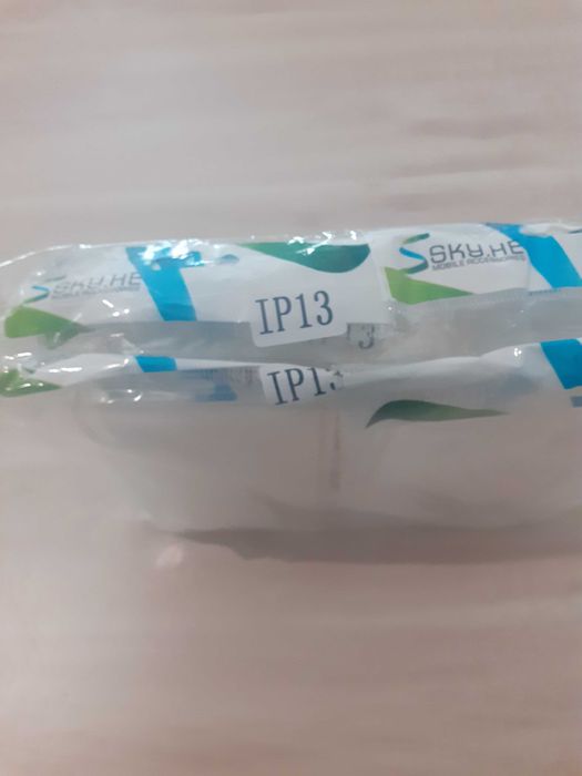 Lote 10 Capas Iphone 13 Novo (2.5€ cada capa)