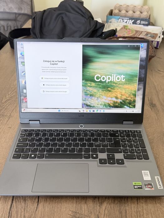 Laptop gamingowy Lenovo LOQ