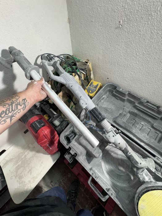 Girafa passar a lixa Werku