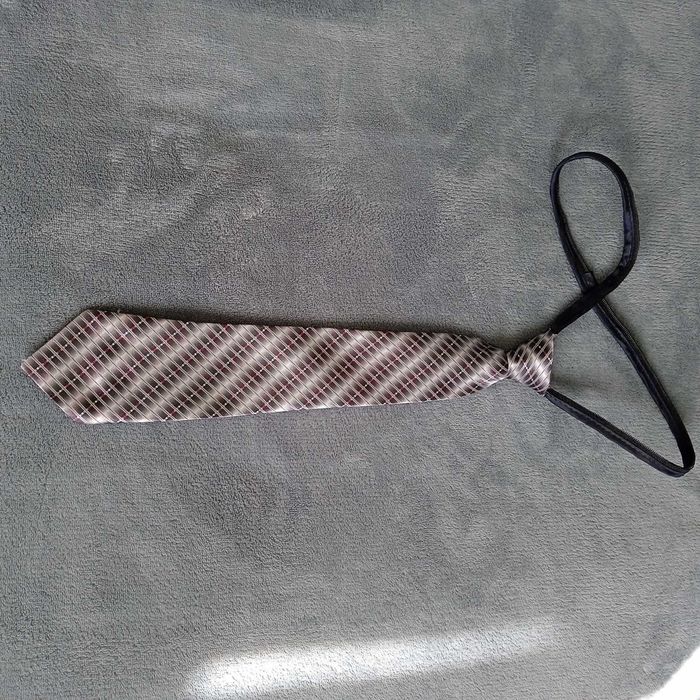 krawat dziecięcy