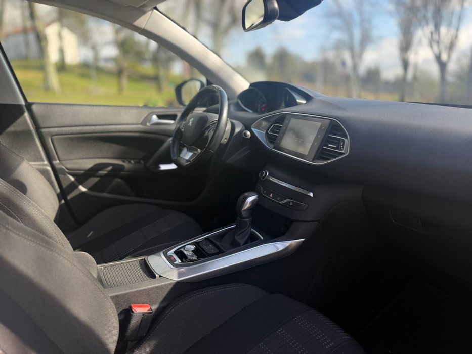 Peugeot 308 allure auto