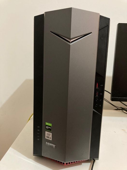 PC Gaming Acer Nitro 50 + Monitor LG