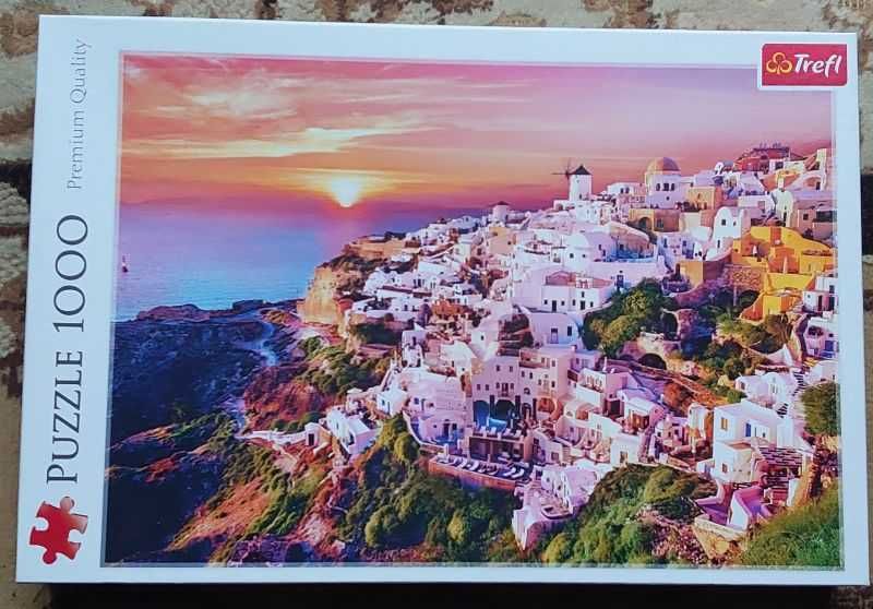 Puzzle Trefl 1000 - Santorini o zachodzie słońca.