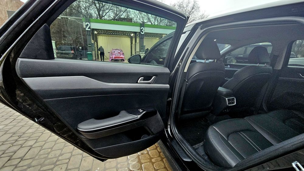 Продам KIA K5 2021 рік