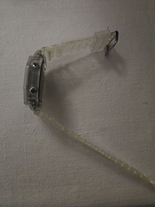 Relógio Casio GA-2100SKE-7A