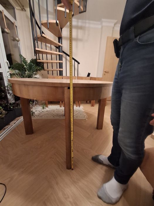 Okragly stol drewno fornir