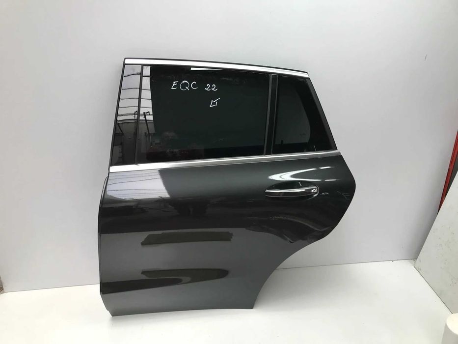 Двери передние задние правые левые Mercedes Benz EQC W293 разборка