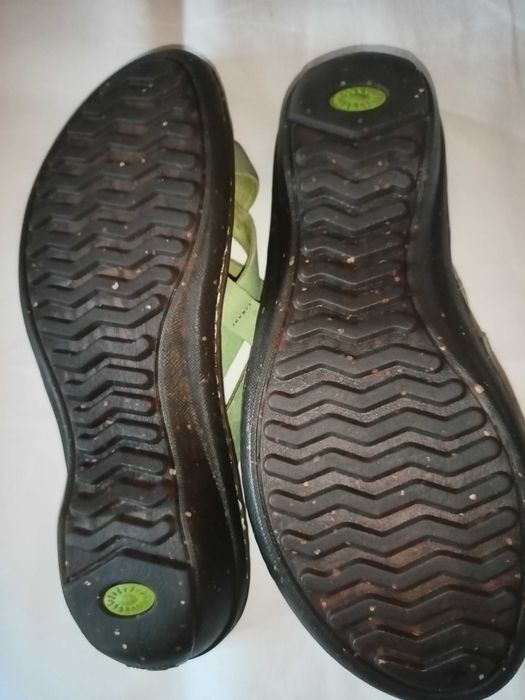 UGG roz. 38 / W 8/ - dł. wkł. 24,5 cm- skóra- stan bdb