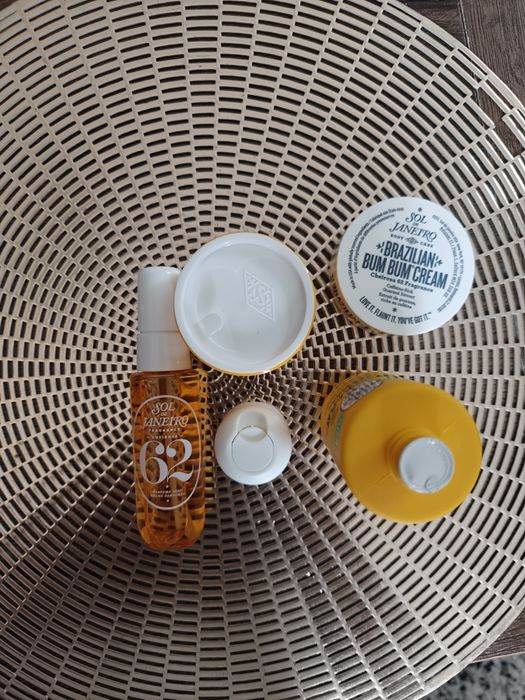 Sol de Janeiro Bum Bum Summer Jet Set