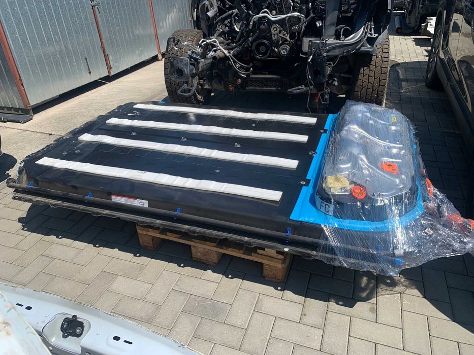 Батарея Tesla Y 3 S X 50/60/75/82/85/90/100