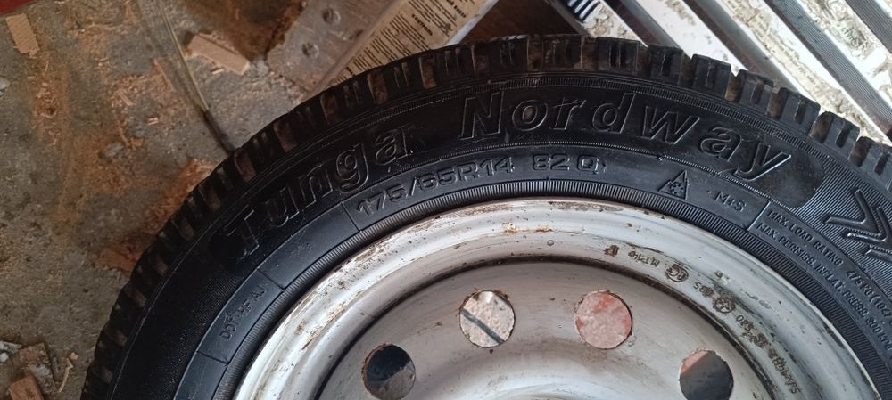 Диск з шиною 175/65R14