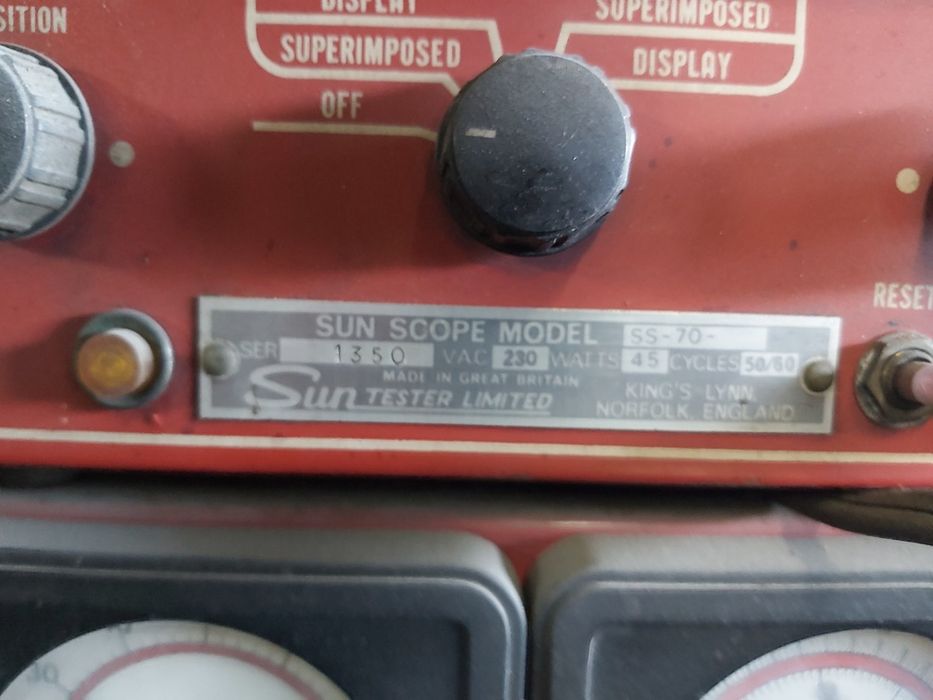 Máquina eletrónica de teste automóveis
