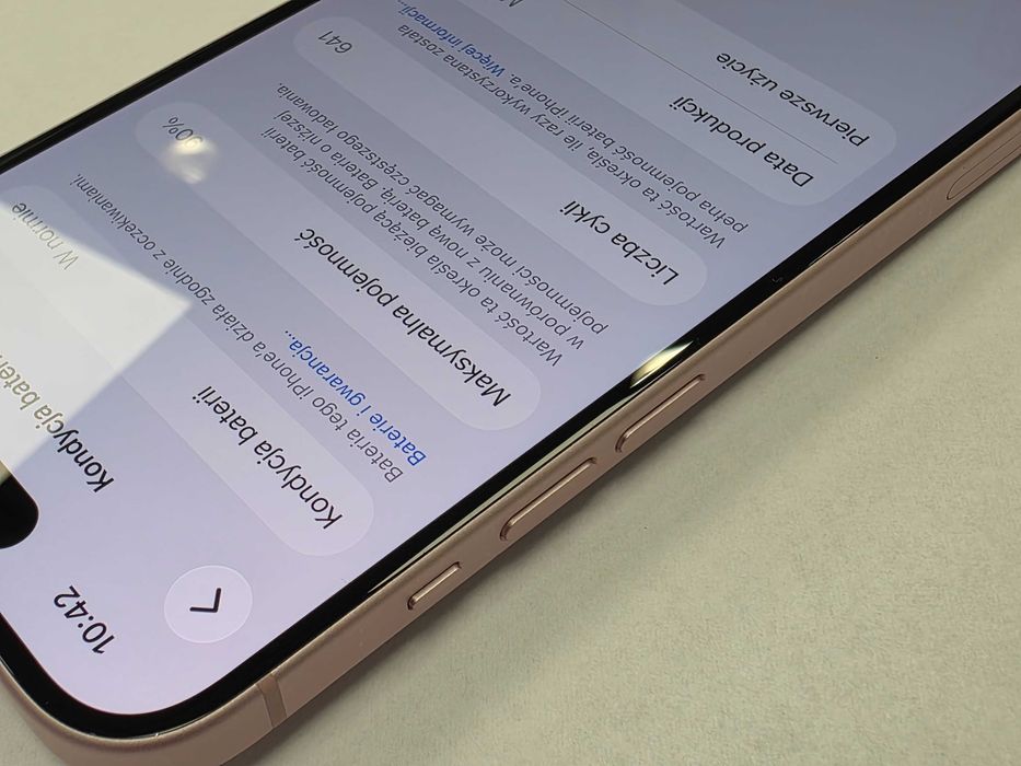 iPhone 15 128GB/ Pink/ Różowy/ BAT 90%/ Grade A-/ + ładowarka/ GW 12 MSC