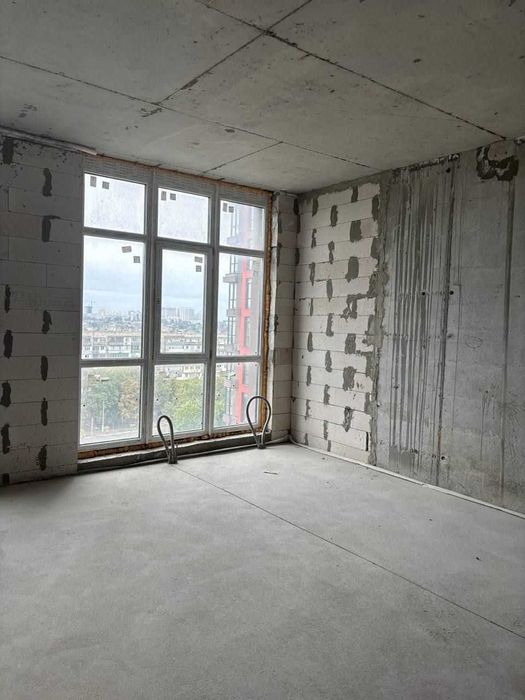 Манхеттен ЖК 44м панорамные окна восток, двор, боковой вид море