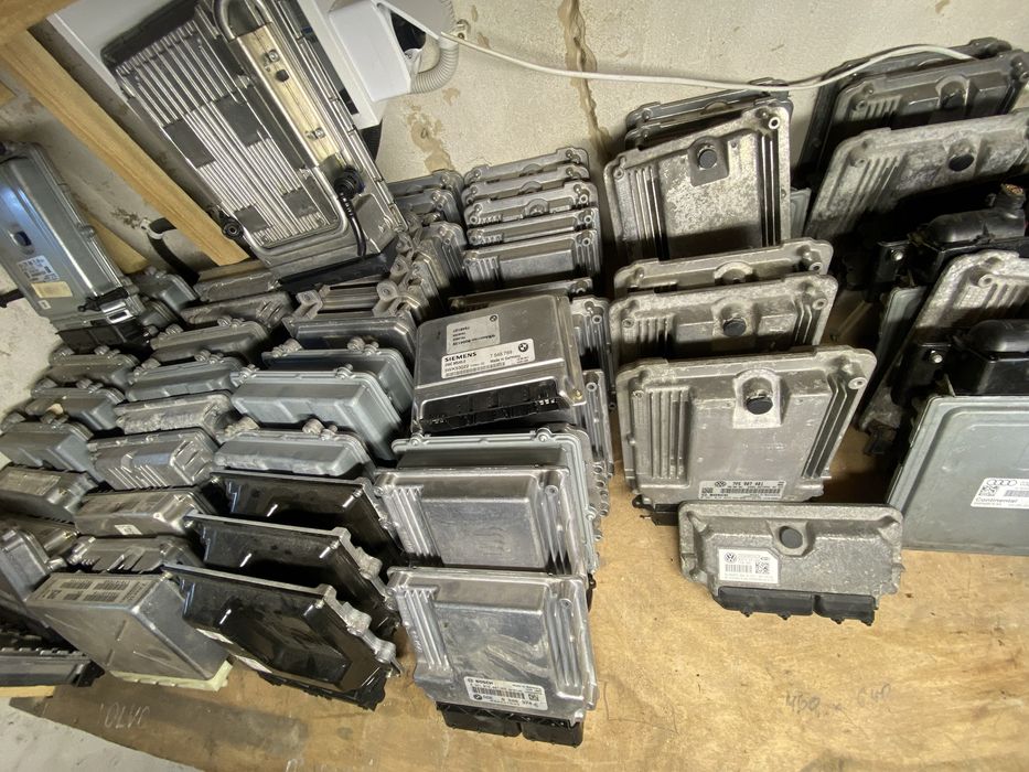 Блок управления двигателя Мозгі   ЕБУ- VAG  -VOLVO -NISSAN  -FORD -GM