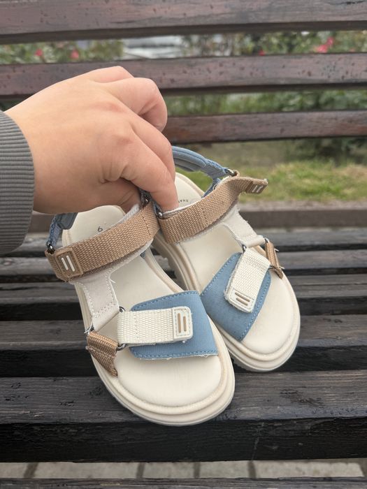 Босоніжки, Tu  zara next