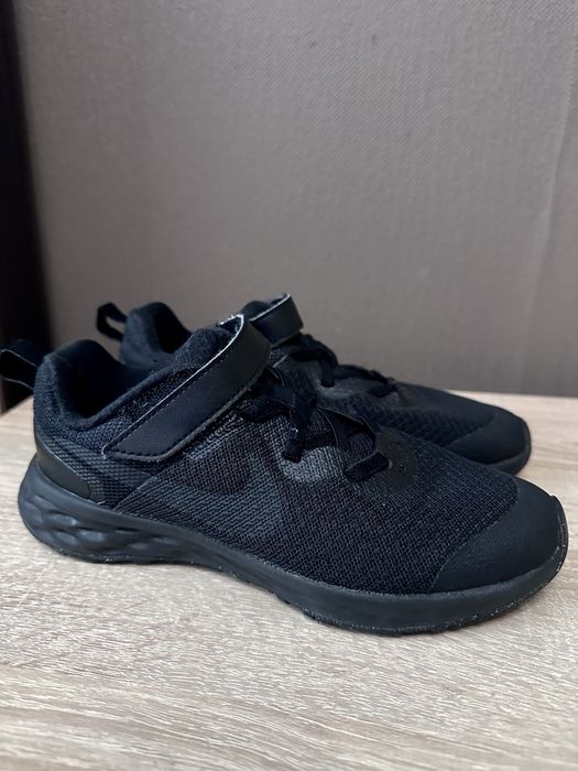 Кроссовки детские nike