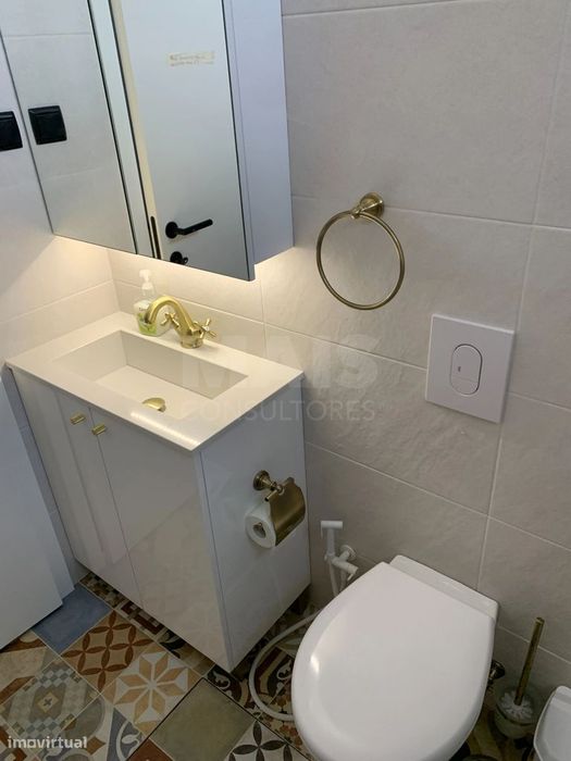 Novo no Mercado: T2 na Benedita com Design Moderno Novo a Estrear