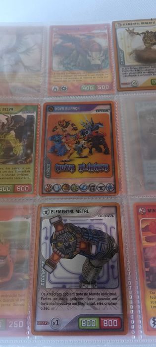 Cadernetas Invizimals