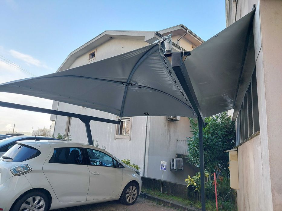 Toldos  e estruturas para parques de estacionamento