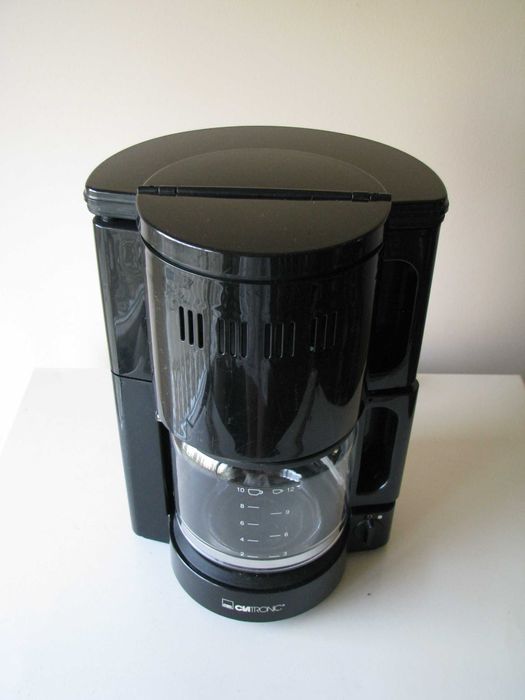 Przelewowy ekspres do kawy Clatronic KA 2045 kawiarka