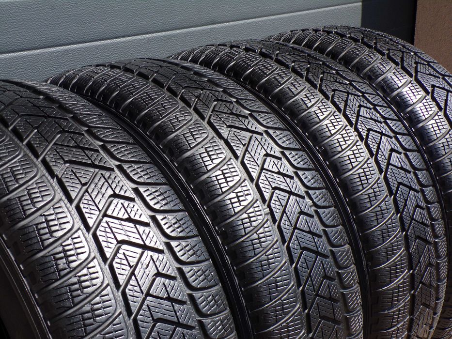 4x Opony zimowe 215/65r17 Pirelli Winter Scorpion 6/7mm 99H SealInside