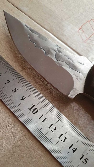 Новенький ніж продам