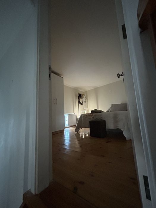 Arrendamento de qurarto na baixa de albufeira