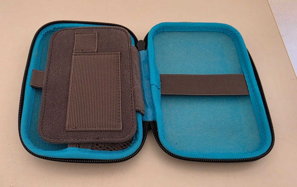 Bolsa Rígida Qilive para Disco Externo 2,5"