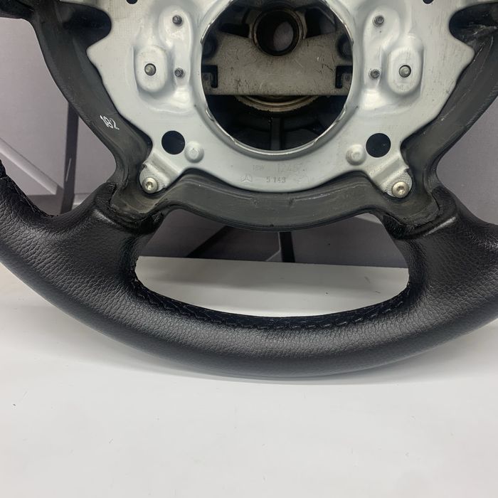 Перетягнутий руль до w211 e-class дорестайл  на обмін