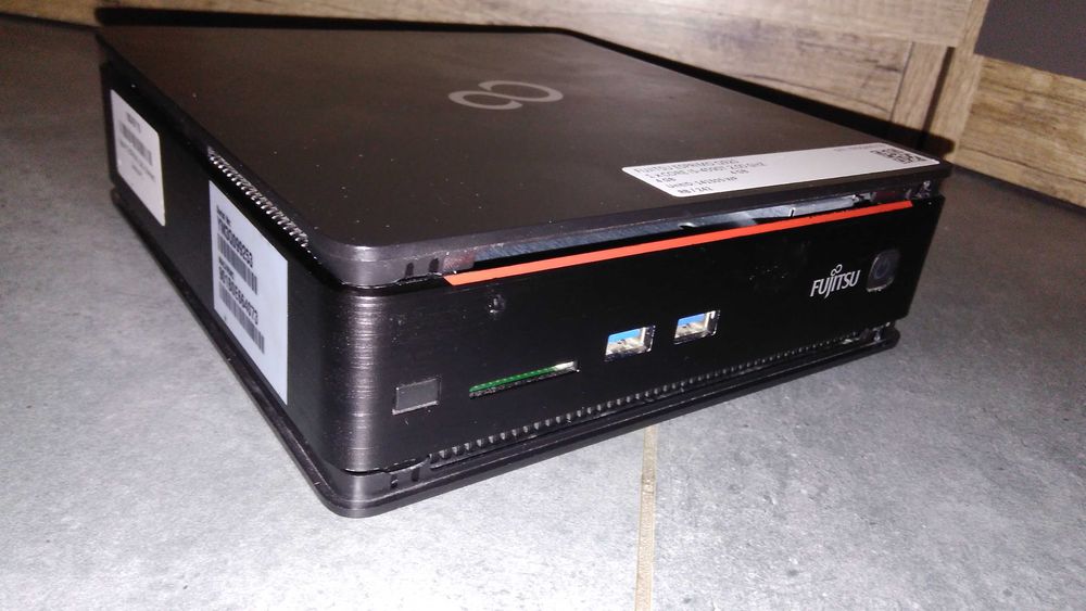Mini komputer PC Fujitsu esprimo Q920 z procesorem i5 4590t