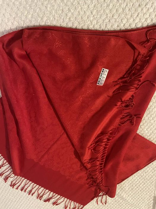 Piękny stylowy szal 45% jedwab