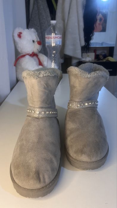 Сірі УГГ уги з камінчиками