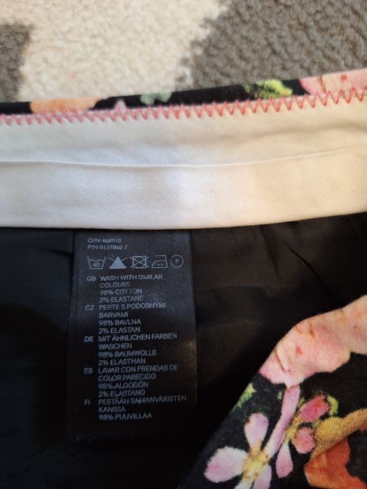 Spodnie chinosy w kwiaty h&m 42 xl