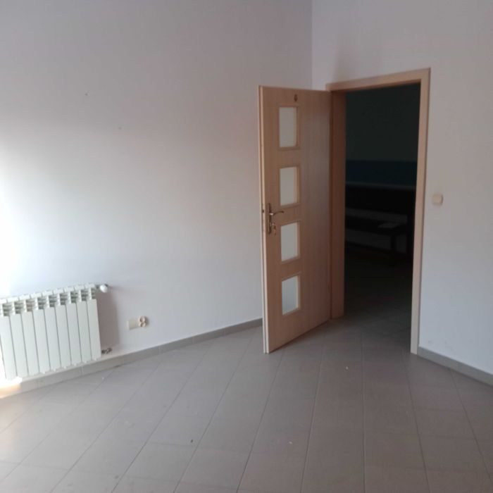 Lokal do wynajęcia Olesno centrum, gabinety, biura