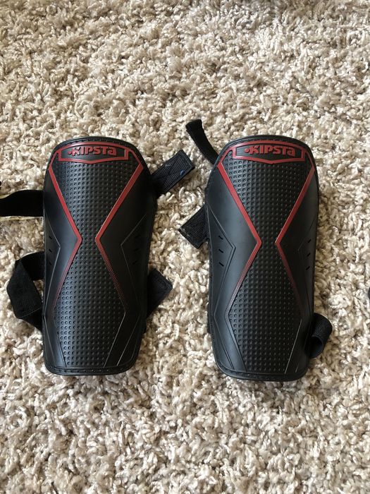 Kipsta футбольные щитки