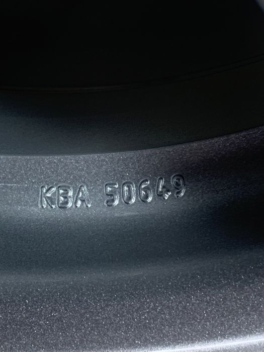 Диски R17 , 6/114.3 , ET45 , 7.0J*17H2 , KBA50649