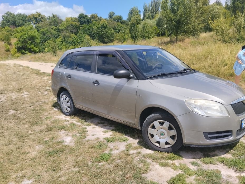 Skoda fabia 1.4 універсал другий власник