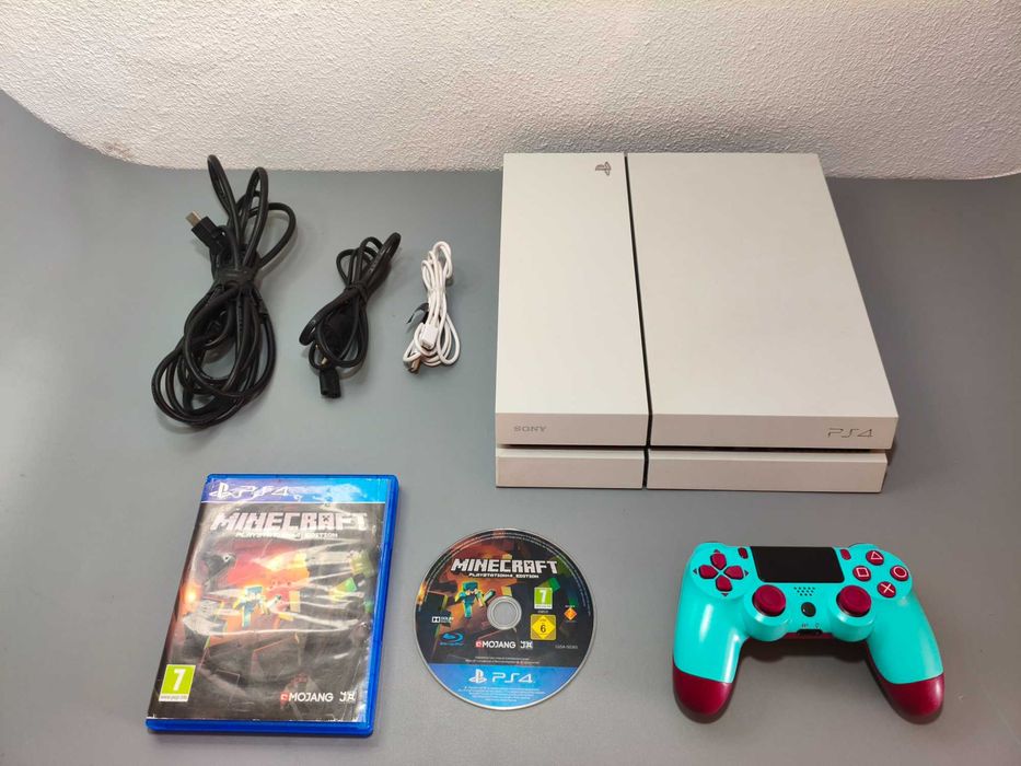 Playstation 4 Branca Com Jogo