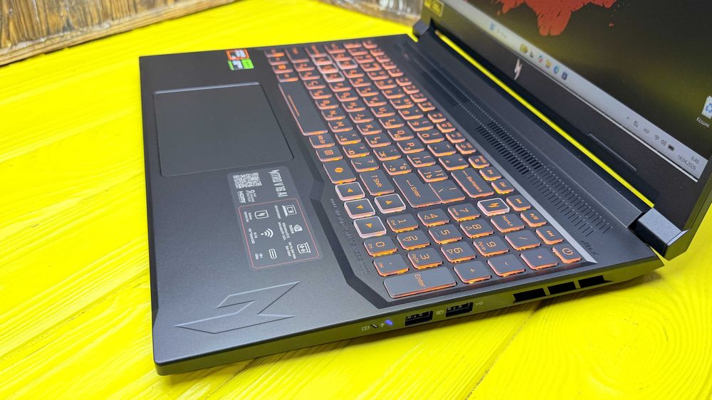 РОЗПРОДАЖ! НОВИЙ Потужний Ігровий Ноутбук Acer Nitro V16 ANV16-42 (2025 рік)