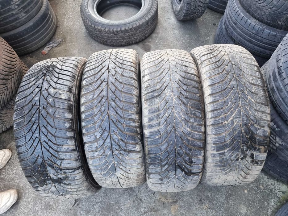 Opony komplet 215/55/16 2024 r. Kumho WinterCraft WP52 DOT 2224 7,0 mm