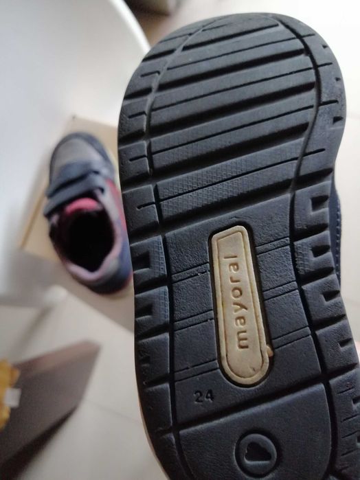 Sapatilhas, Mayoral, tamanho 24