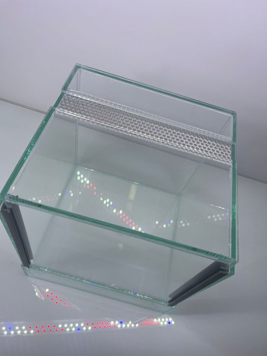 Terrarium gilotyna  25-25-25 szkło 4mm