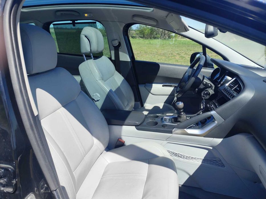 Peugeot 3008 2.0 HDI Allure