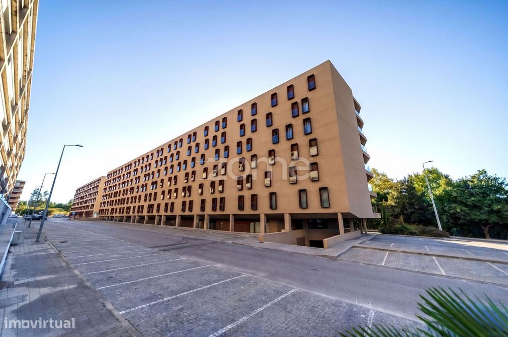 Apartamento T2+1 COM ESTÚDIO