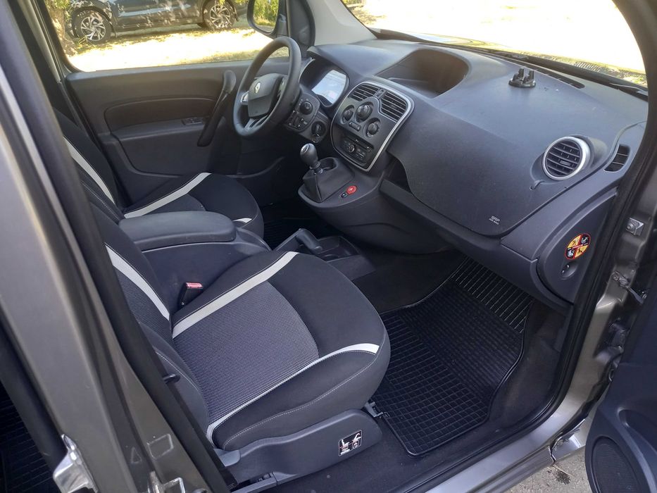 Продам Renault Kengo 2014 року макси база,7 мест