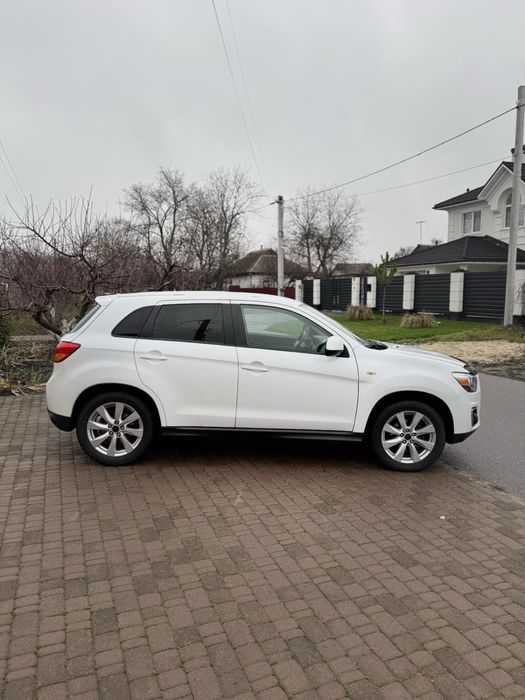Mitsubishi Outlander Sport / ASX 2.0 газ/бензин Автомат 2014
