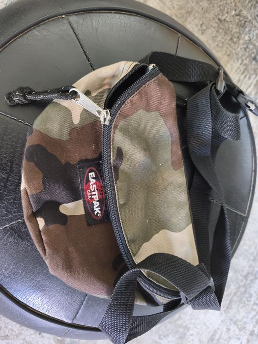 Saszetka nerka eastpak survival bushcraft